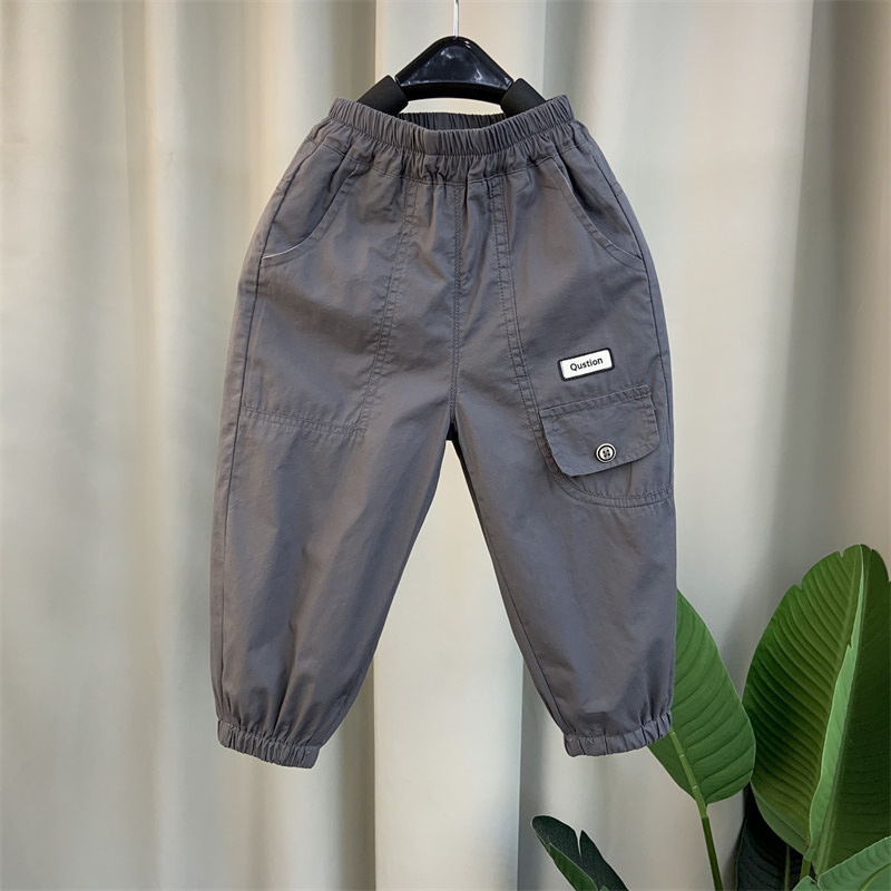 Nuovi pantaloni sportivi comod - Kids Outdoor Overalls recensione e prezzo